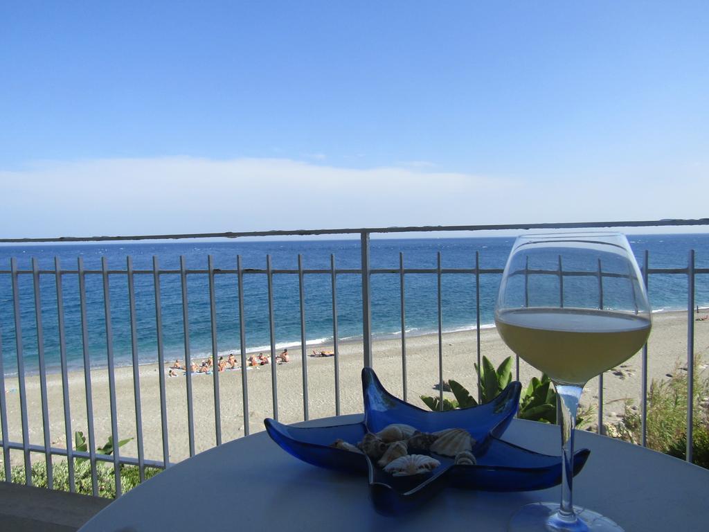 Appartamento Mare Mare Forza dʼAgro Екстериор снимка